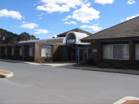 Yowani Country Club - Accommodation QLD 5