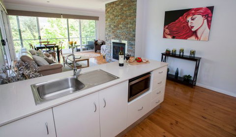 Abby's Cottages - Accommodation QLD 5