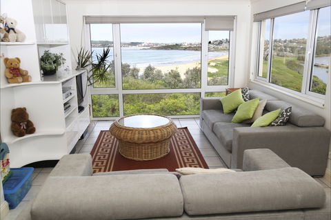 A Beach House Near Manly Two - Accommodation QLD 1