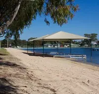 Millicent lakeside caravan park - Accommodation QLD