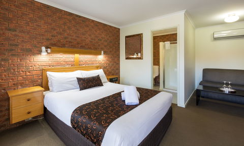 Advance Motel - Accommodation QLD 3