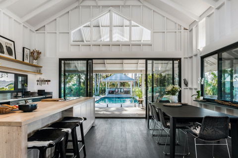 Aja - Accommodation QLD 6