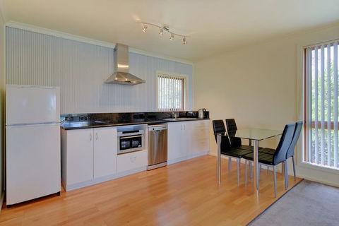 Aloft Boutique Accommodation - Accommodation QLD 4