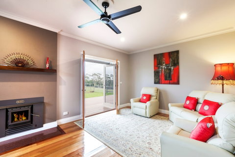 Amaroo Farm - Accommodation QLD 4