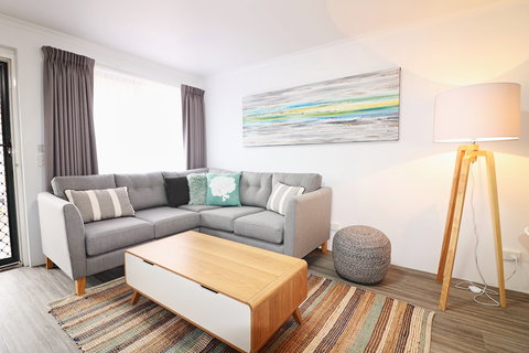 Aquarius Merimbula - Accommodation QLD 0