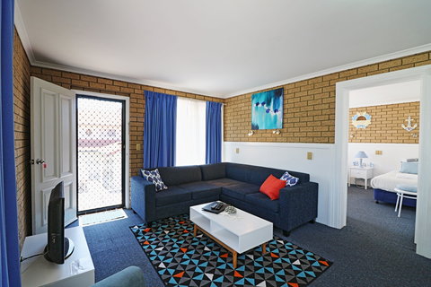 Aquarius Merimbula - Accommodation QLD 3