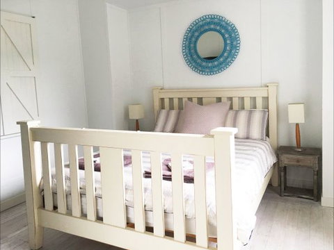 Atlantis Seafarers Cottage - Accommodation QLD 2