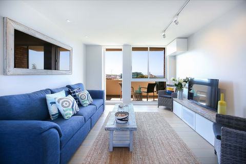 Azure: The Scout Group - Accommodation QLD 3