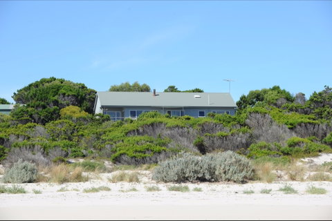 Beachcomber - Accommodation QLD 7