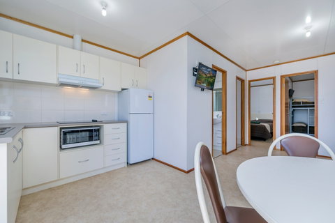Border Village Roadhouse - Accommodation QLD 5