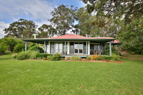 Borrowdale - Accommodation QLD 1