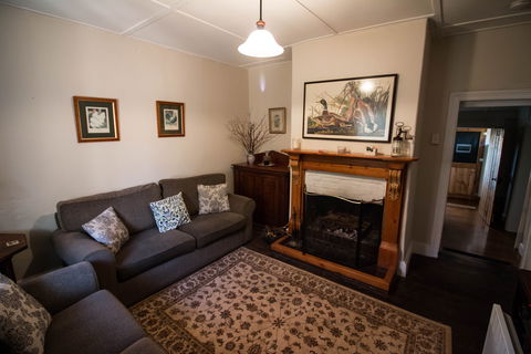 Brickendon Estate - Accommodation QLD 6