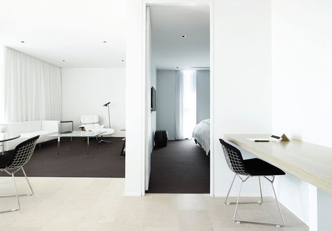 Burbury Hotel - Accommodation QLD 1