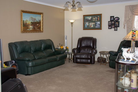 Chrissie's Palace - Accommodation QLD 6