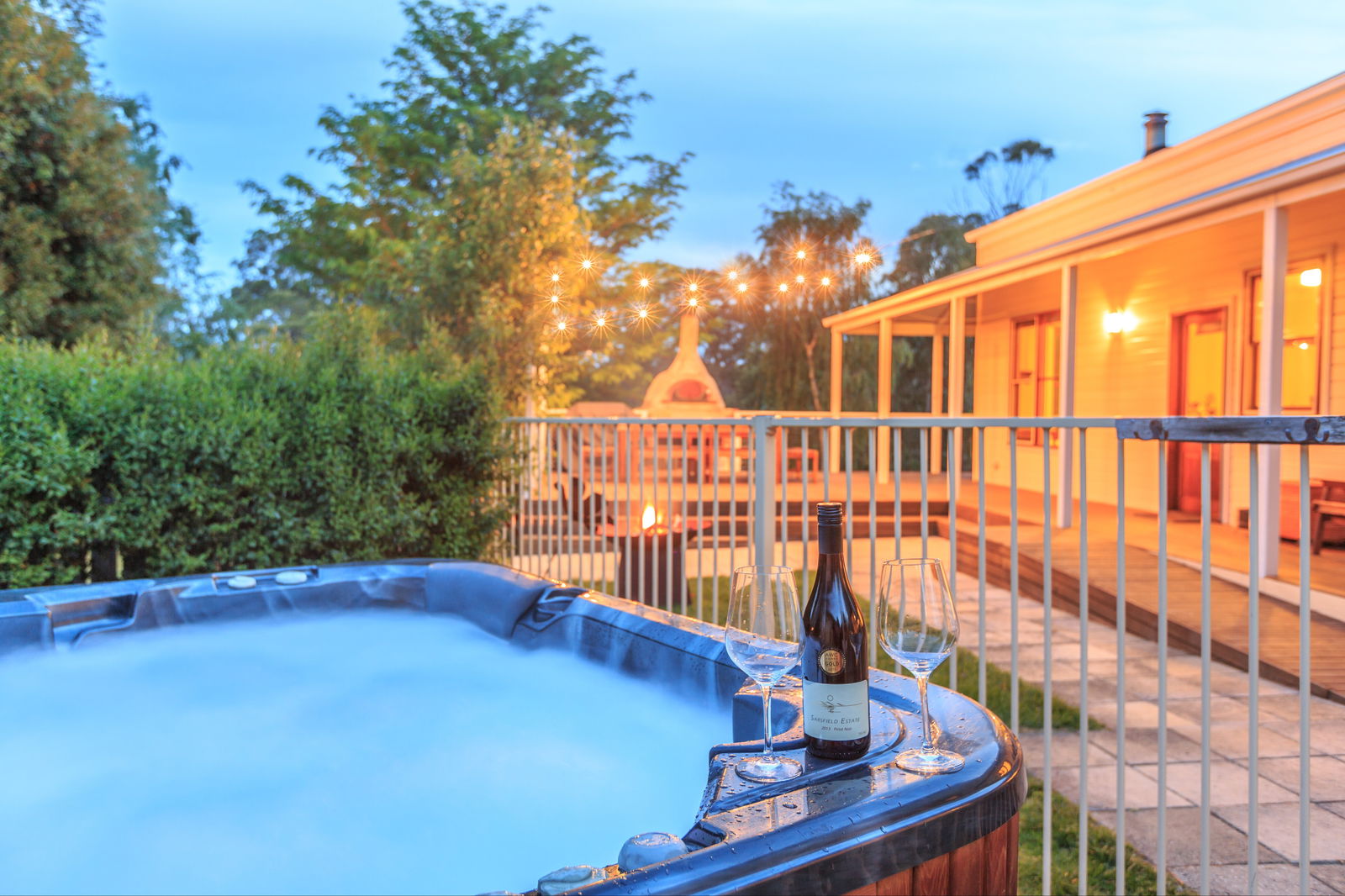 Nungurner VIC Accommodation QLD