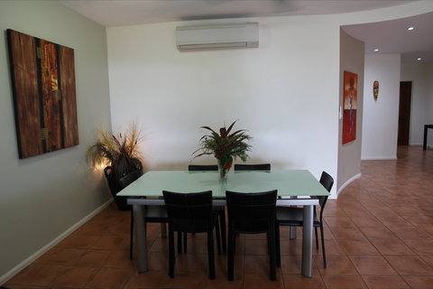 Darwin Deluxe Apartments - Accommodation QLD 5