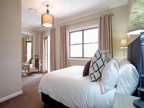 Degen Estate - Accommodation QLD 9