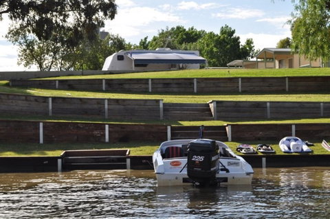 Euston Riverfront Caravan Park And Cafe - Accommodation QLD 2