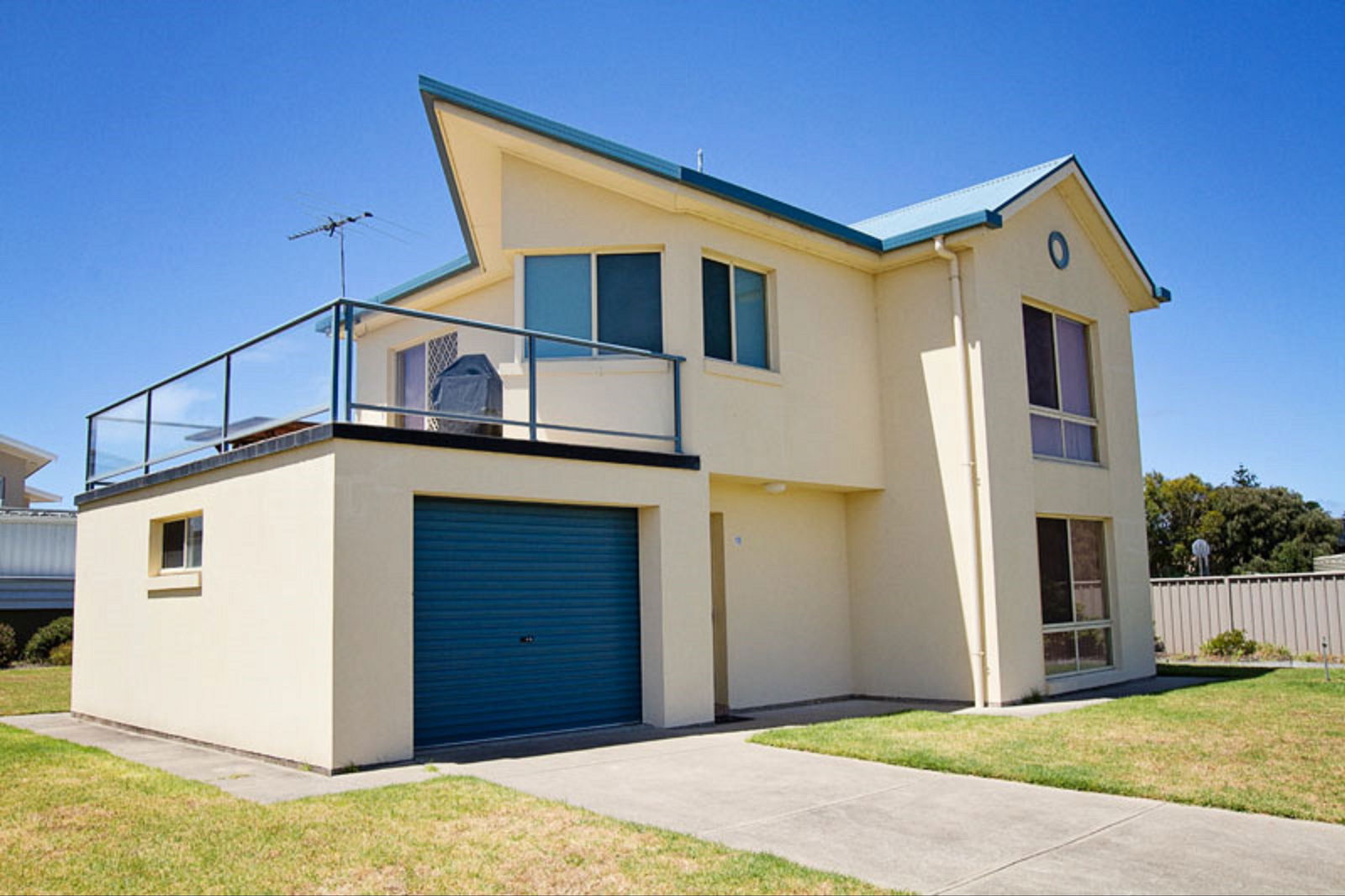 Beachport SA Accommodation QLD