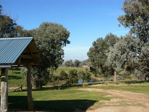 Gaddleen Grove Cottages - Accommodation QLD 4