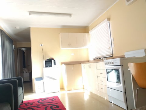 Glenwood Tourist Park And Motel - Accommodation QLD 2