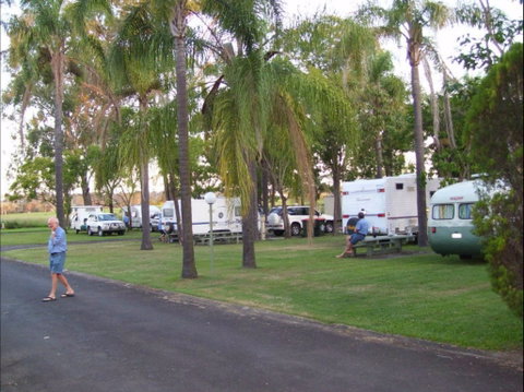 Glenwood Tourist Park And Motel - Accommodation QLD 3