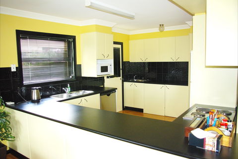 Glenmoore - Accommodation QLD 2