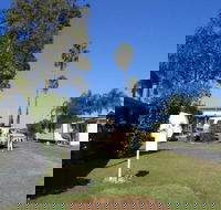 Browns Caravan Park - Accommodation QLD