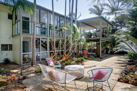 Jimmy's Beach House: Belongil Beach - Accommodation QLD 0