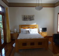 Le Piaf on Treasure Bed and Breakfast - Accommodation QLD