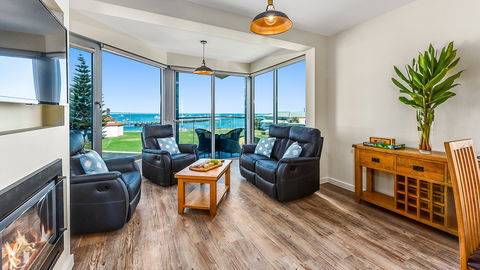 Bonnies Of Beachport - Accommodation QLD 0