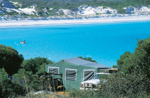 Lucky Bay Campground At Cape Le Grand National Park - Accommodation QLD 1