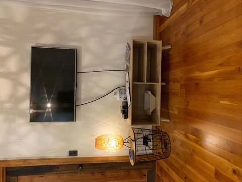 Mannaburne Cabin - Accommodation QLD 5