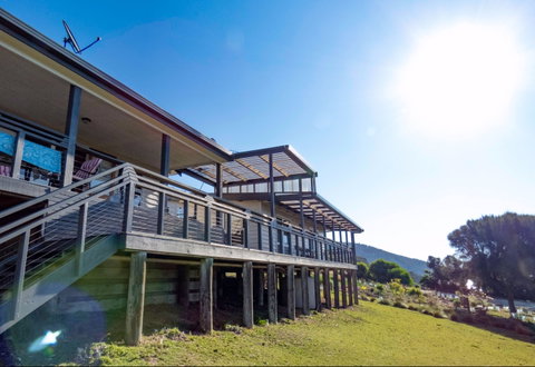 Palana Beach House - Accommodation QLD 7