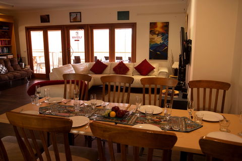 Pemberton Lodge - Accommodation QLD 4