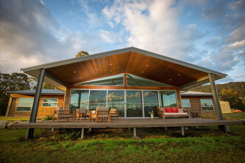 Pindara - Accommodation QLD 0