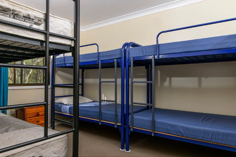 Point Wolstoncroft Sport And Recreation Centre - Accommodation QLD 2