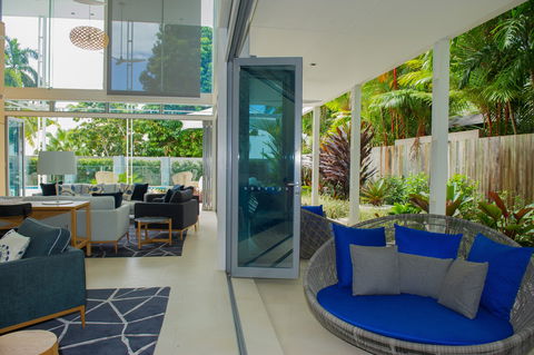 Port Douglas Getaways - The White Oasis - Accommodation QLD 2