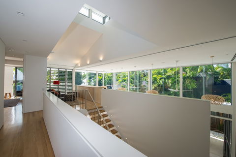 Port Douglas Getaways - The White Oasis - Accommodation QLD 6