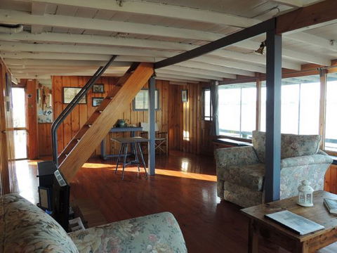 PS Federal Retreat Goolwa - Accommodation QLD 2