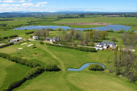 Quamby Estate - Accommodation QLD 4