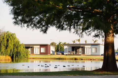 RACV Cobram Resort - Accommodation QLD 1