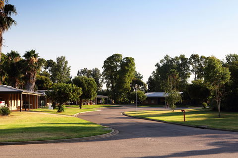 RACV Cobram Resort - Accommodation QLD 2