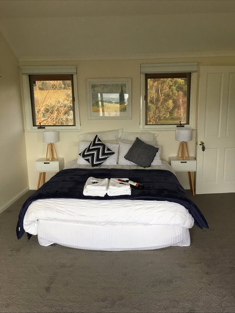 Rosewhite House BnB - Accommodation QLD 2