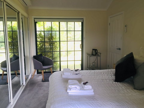 Rosewhite House BnB - Accommodation QLD 5