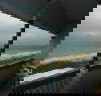 Rose's Beach House - Accommodation QLD