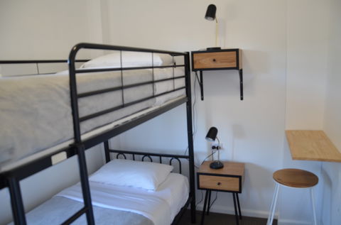 Sandy Bottoms Guesthouse - Accommodation QLD 7