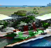 Seacove on the Beach - Accommodation QLD