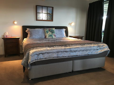 Storm Bay B & B - Accommodation QLD 2