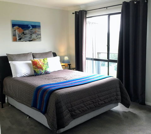 Storm Bay B & B - Accommodation QLD 4